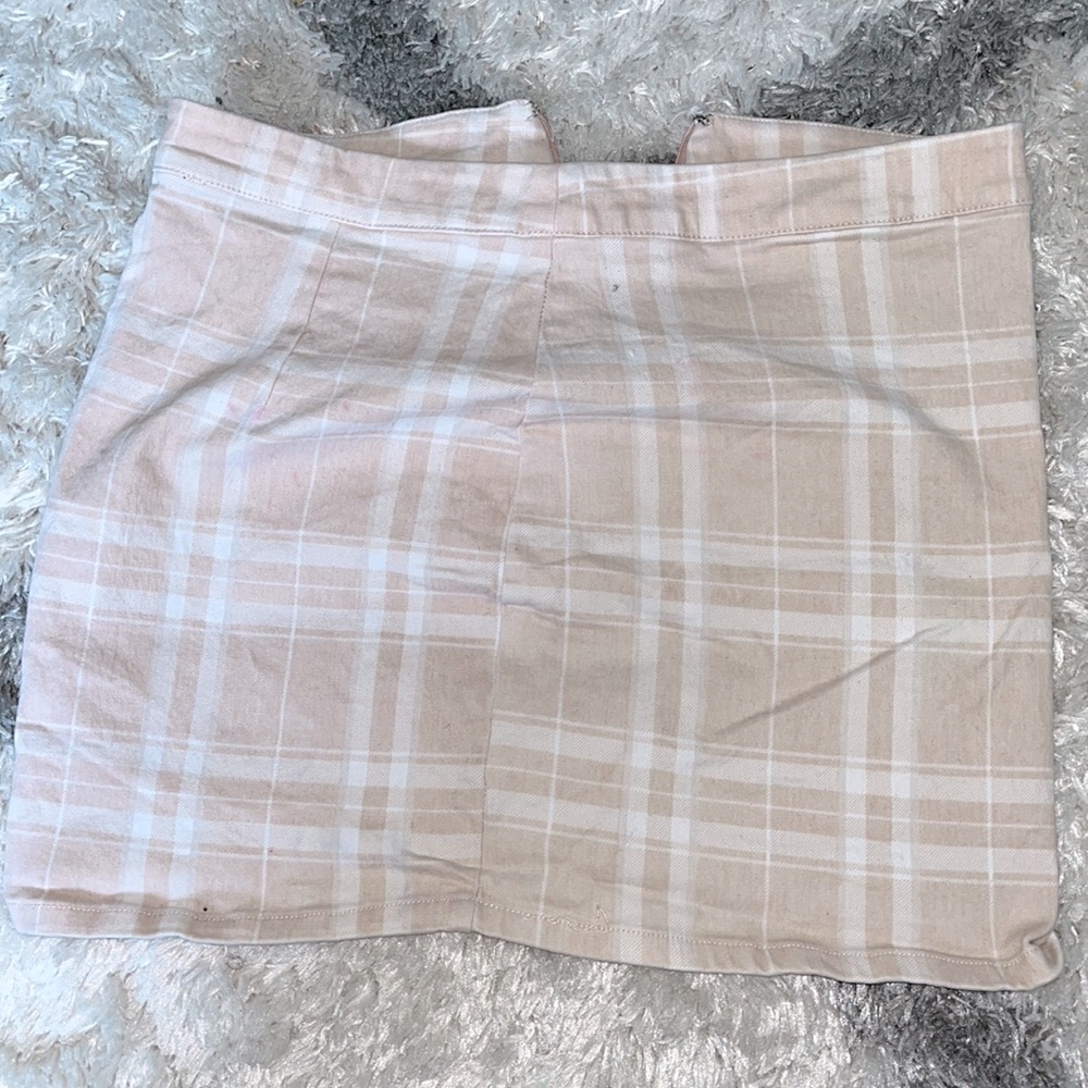 pink and white plaid jean skirt!